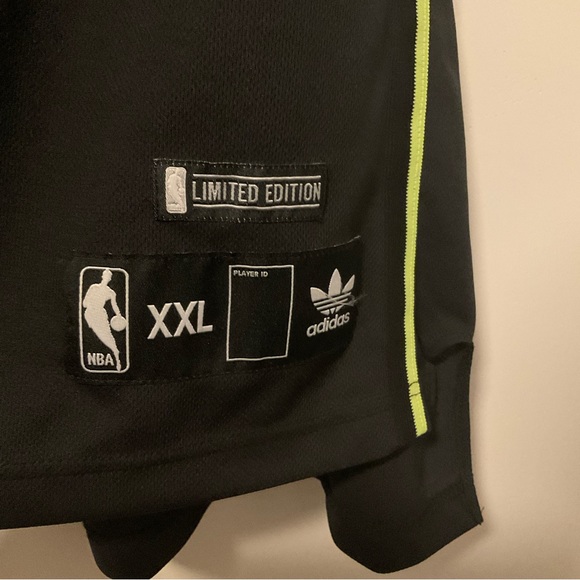 Adidas Limited Edition NBA Los Angeles Clippers Chris Paul Jersey Black/Neon - Picture 4 of 11